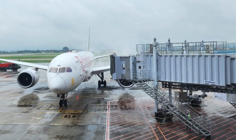 Tan Son Nhat, Noi Bai among Southeast Asia’s 10 busiest airports